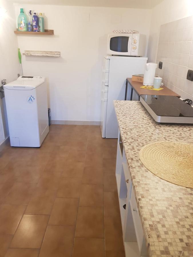 Apartamento Casa Di Aristide Erba Exterior foto