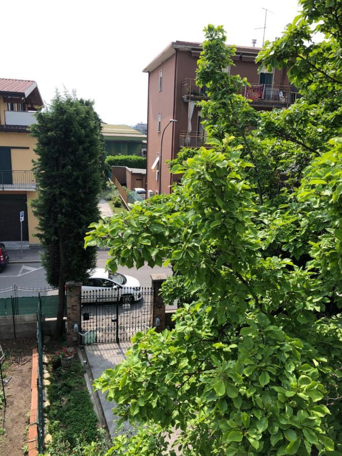 Apartamento Casa Di Aristide Erba Exterior foto
